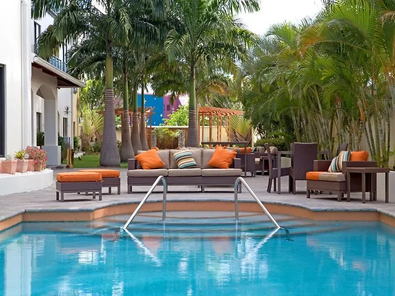 Courtyard By Marriott Port Of Spain 3*,