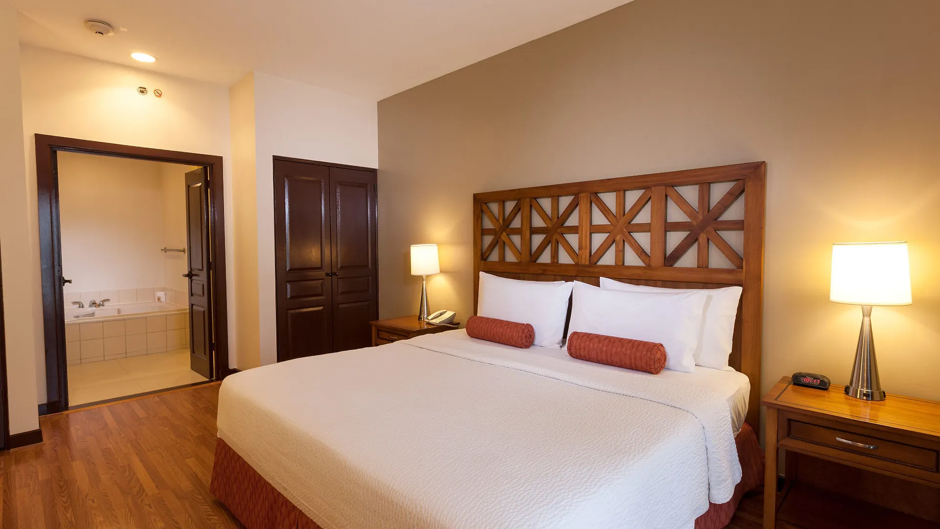 Courtyard By Marriott Port Of Spain 3*,  Trinidad And Tobago