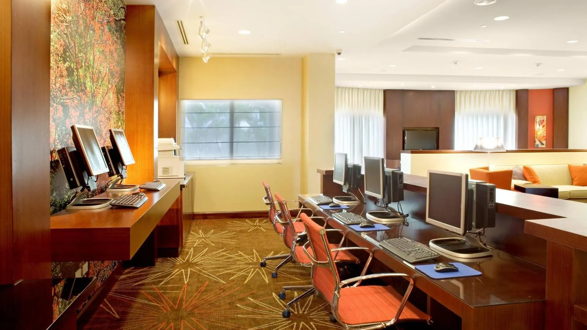 Courtyard By Marriott Port Of Spain Hotel