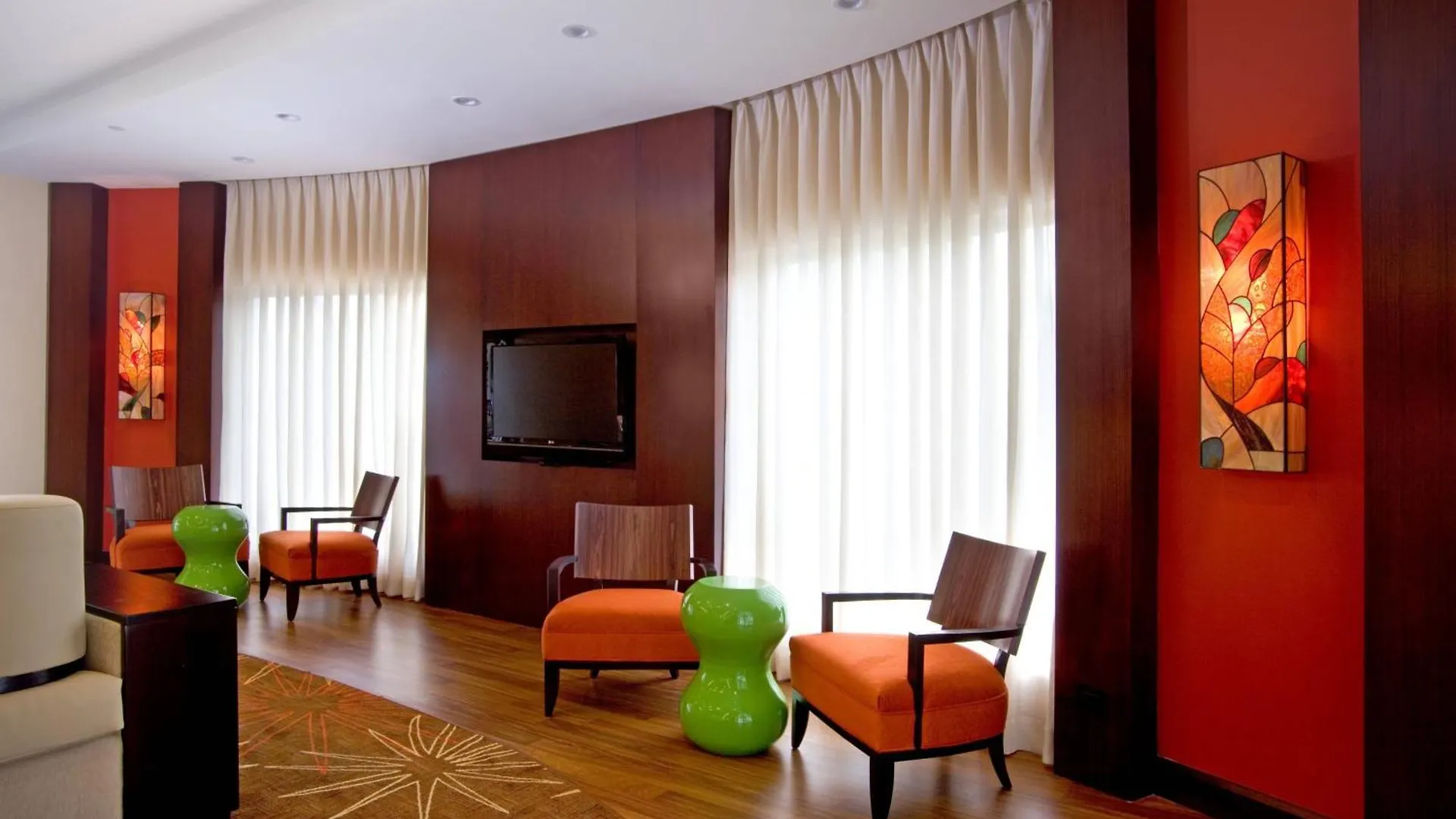Courtyard By Marriott Port Of Spain Hotel